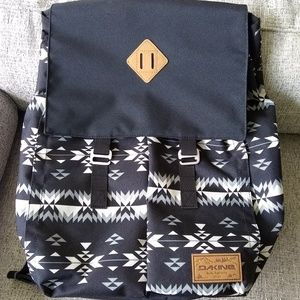 dakine greta 24l backpack